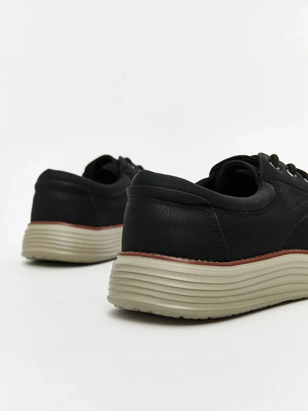 Scarpa classica da uomo STEPS con lacci